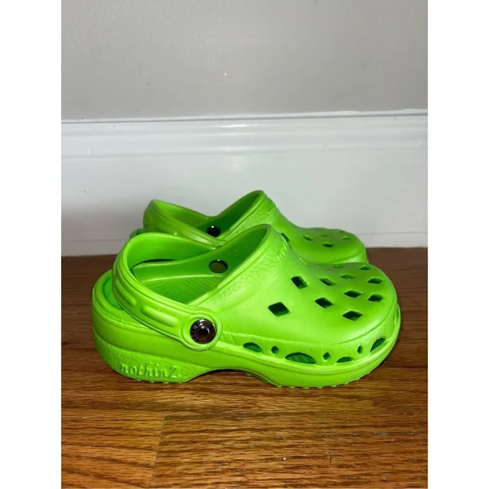NothinZ Breeze Plastic Clog in Children's Size 12